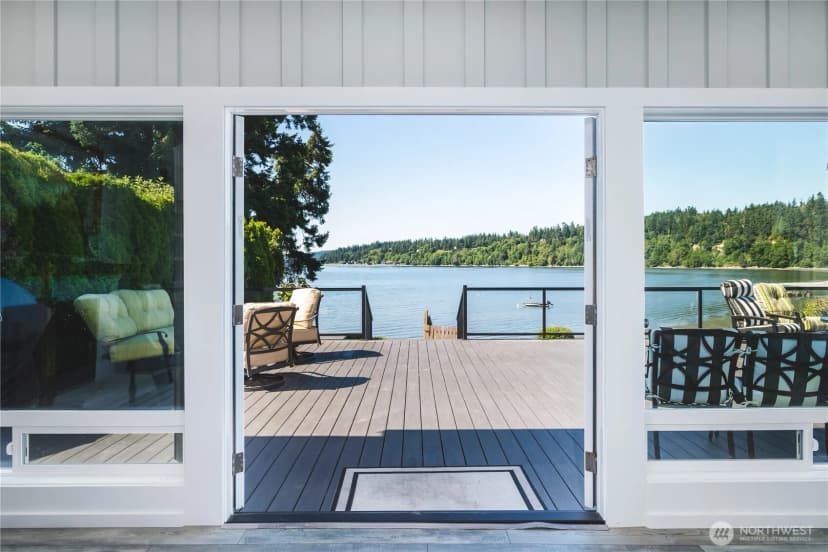 Property photo for 13532 Slice Street, Anacortes photo 2