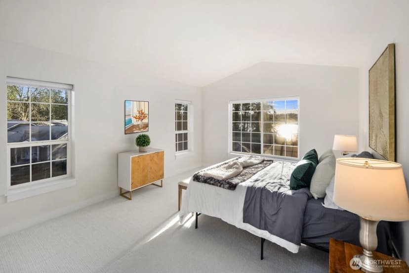 Property photo for 18638 Ne 55th Way #ll1863, Redmond photo 17