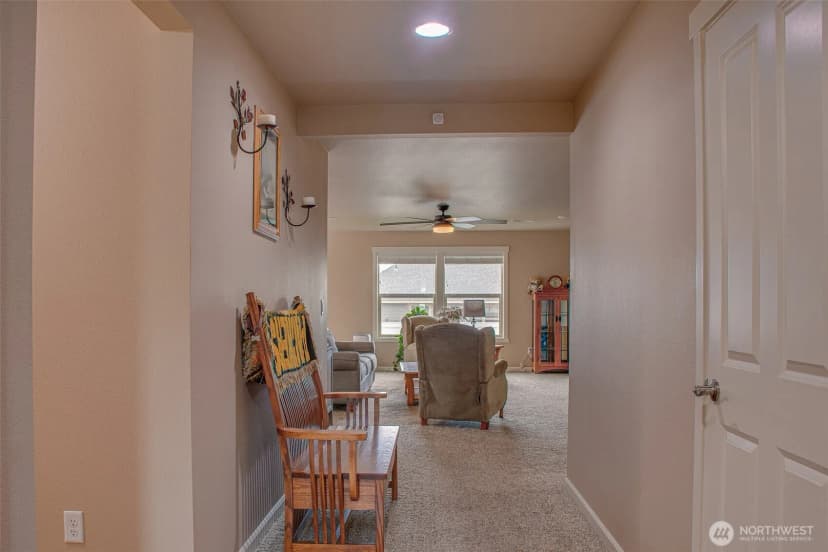 Property photo for 22 Ne L Street, Quincy photo 23