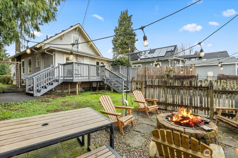 Property photo for 2513 Cleveland Avenue, Everett photo 32