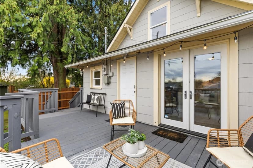 Property photo for 2513 Cleveland Avenue, Everett photo 30