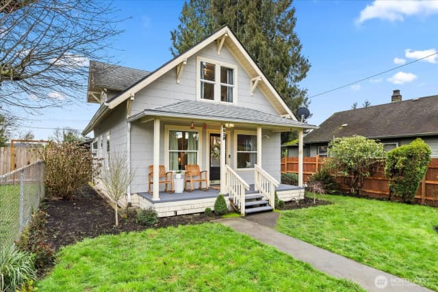 Property photo for 2513 Cleveland Avenue, Everett