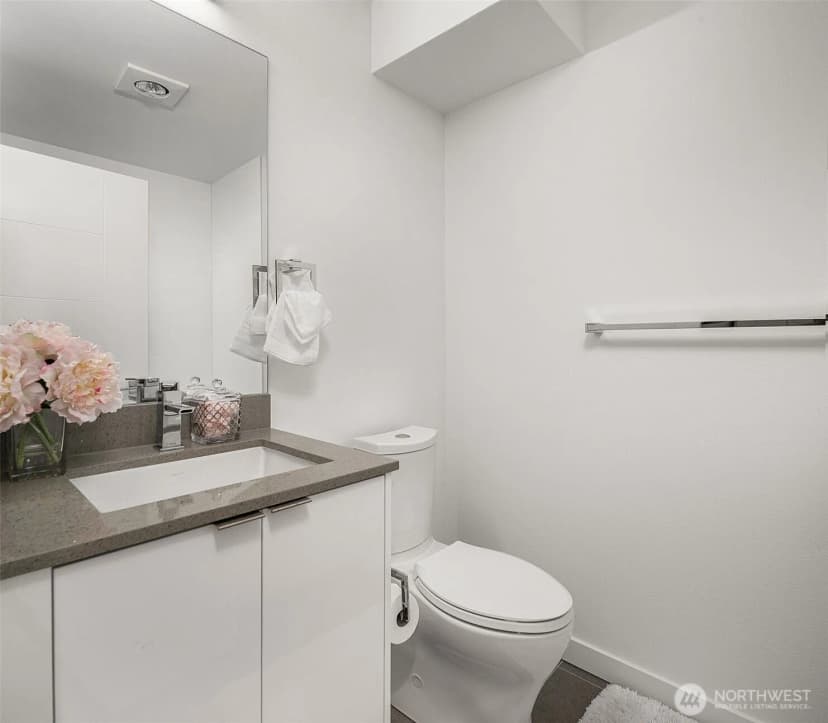 Property photo for 5114 24th Avenue Ne, Seattle photo 19