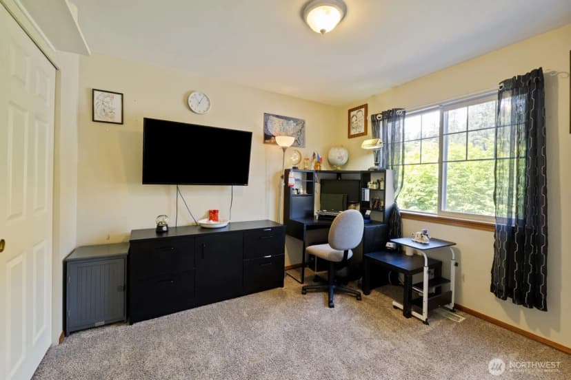Property photo for 6108 133rd Place Sw, Edmonds photo 20