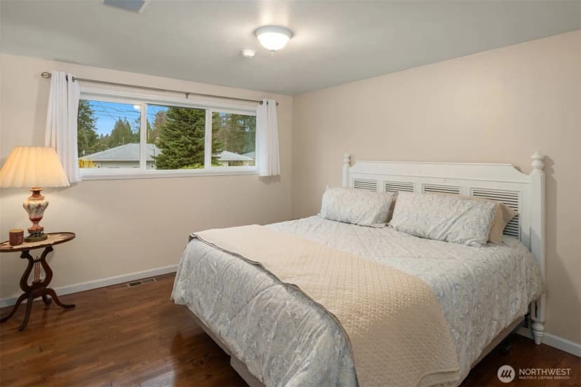 Property photo for 16534 4th Avenue S, Burien photo 19