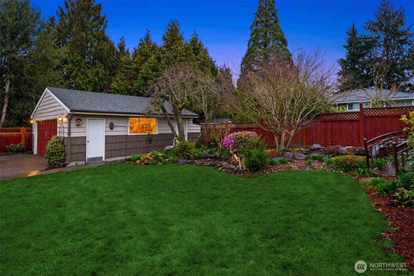 Property photo for 16534 4th Avenue S, Burien photo 31