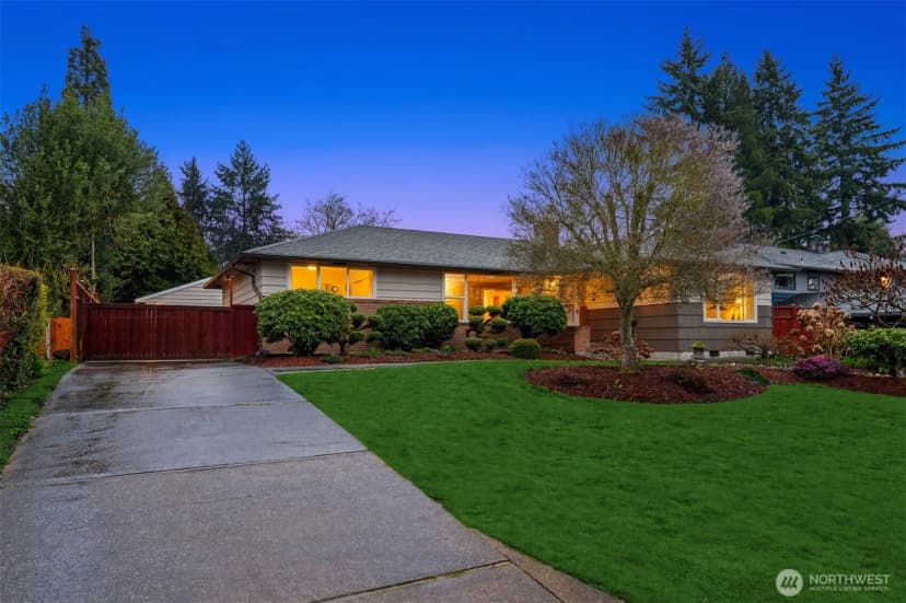 Property photo for 16534 4th Avenue S, Burien photo 3