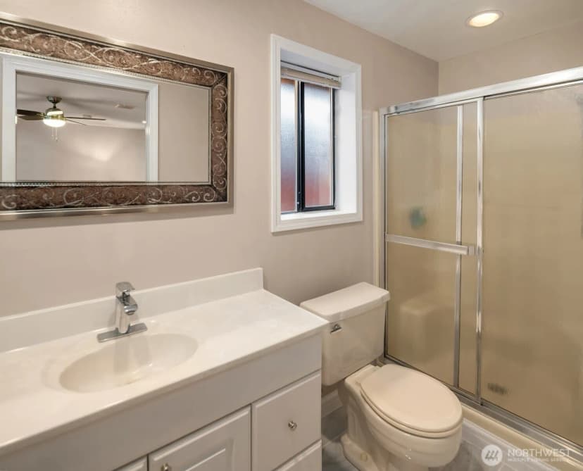 Property photo for 16534 4th Avenue S, Burien photo 18