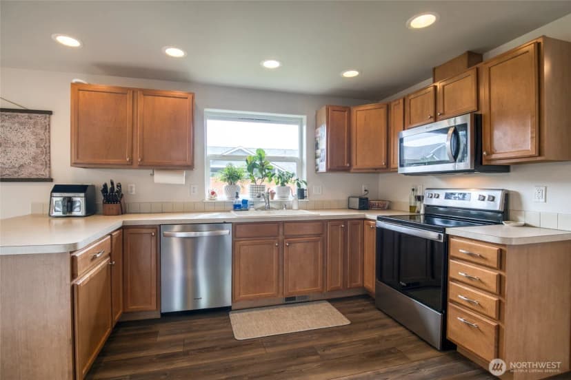 Property photo for 603 Troon Avenue, Cosmopolis photo 13