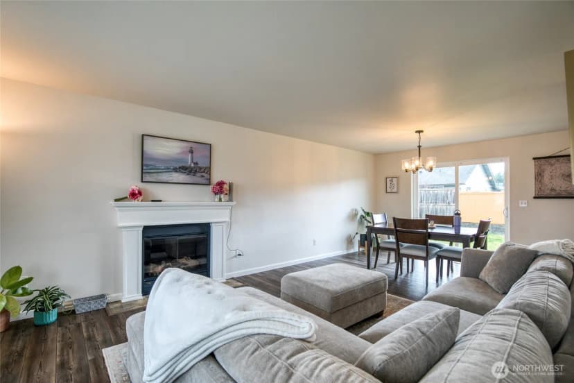 Property photo for 603 Troon Avenue, Cosmopolis photo 3
