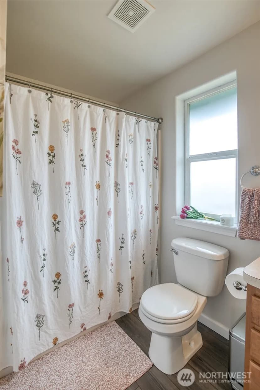 Property photo for 603 Troon Avenue, Cosmopolis photo 33