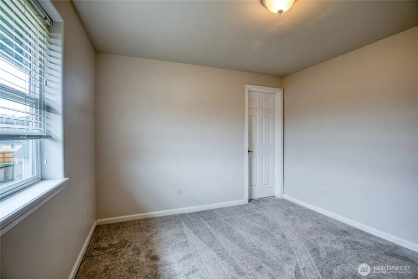 Property photo for 603 Troon Avenue, Cosmopolis photo 23