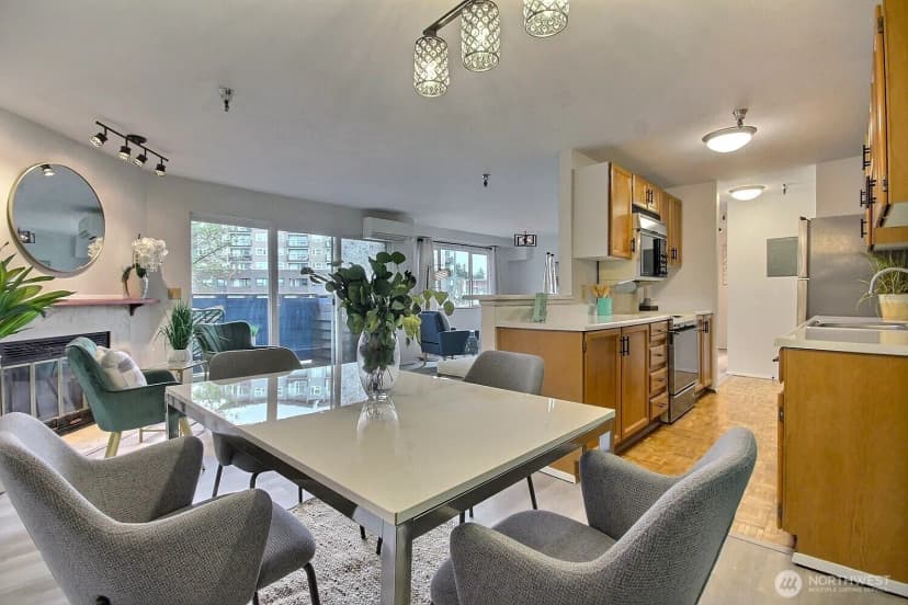 Property photo for 1100 Harrington Avenue Ne #205, Renton photo 11