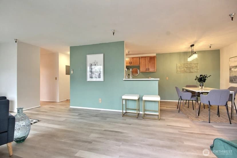 Property photo for 1100 Harrington Avenue Ne #205, Renton photo 7