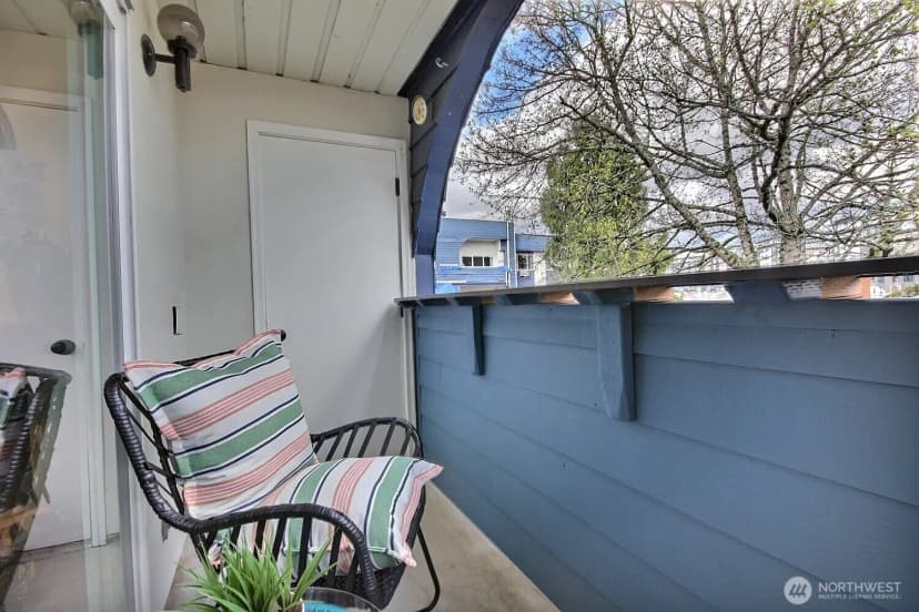 Property photo for 1100 Harrington Avenue Ne #205, Renton photo 10