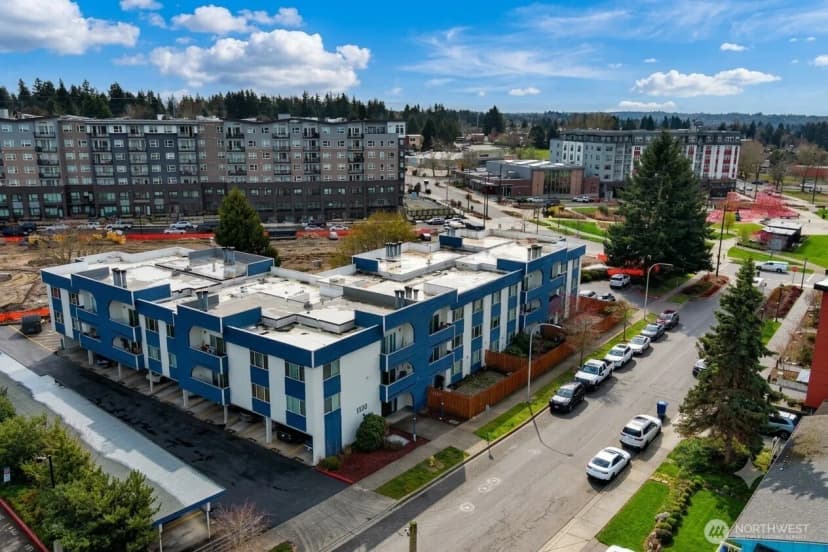 Property photo for 1100 Harrington Avenue Ne #205, Renton photo 25