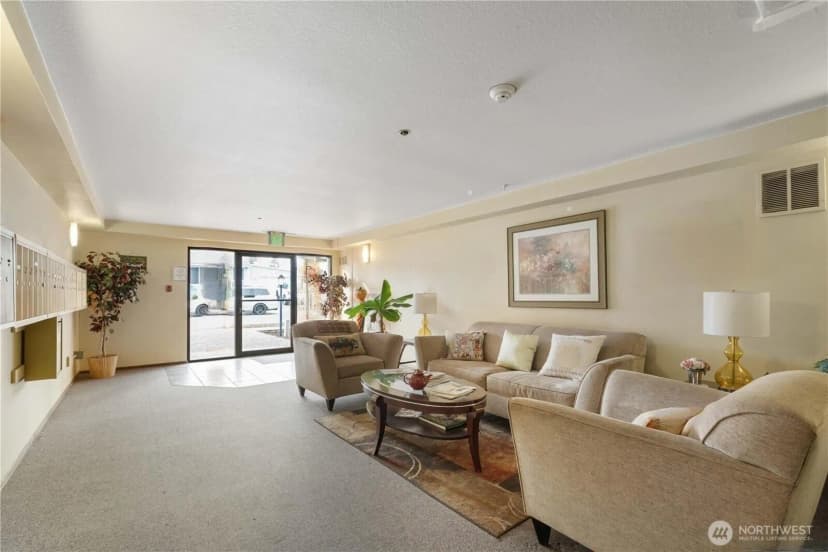 Property photo for 1100 Harrington Avenue Ne #205, Renton photo 32