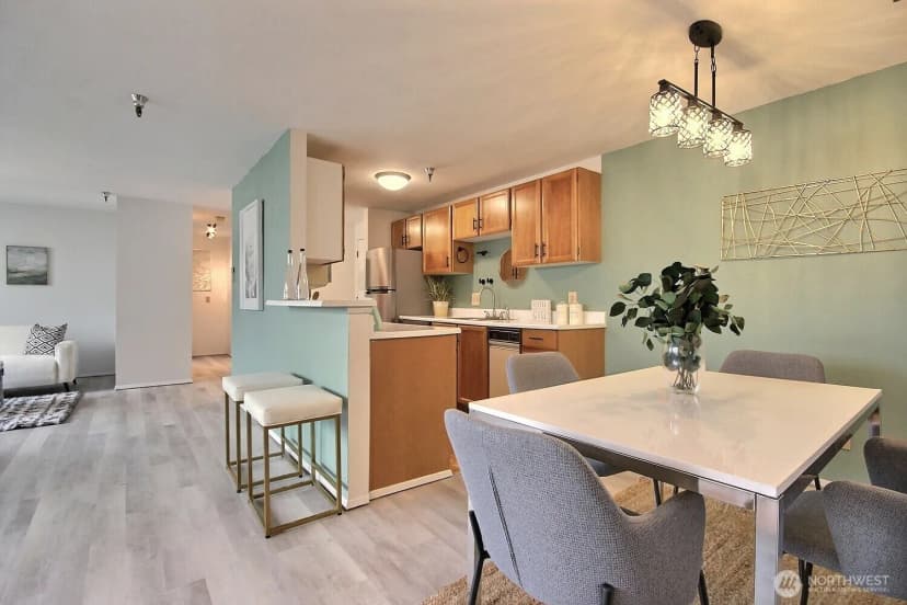 Property photo for 1100 Harrington Avenue Ne #205, Renton photo 12