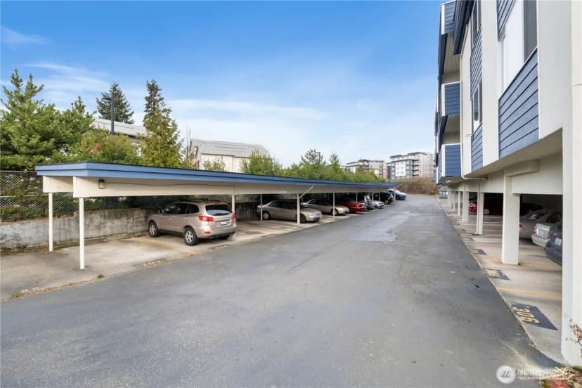 Property photo for 1100 Harrington Avenue Ne #205, Renton photo 30