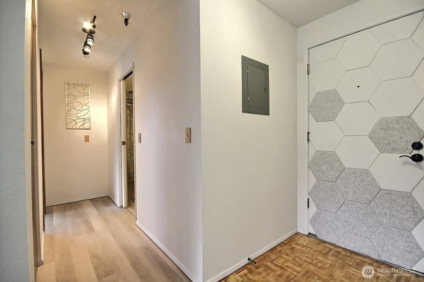 Property photo for 1100 Harrington Avenue Ne #205, Renton photo 15