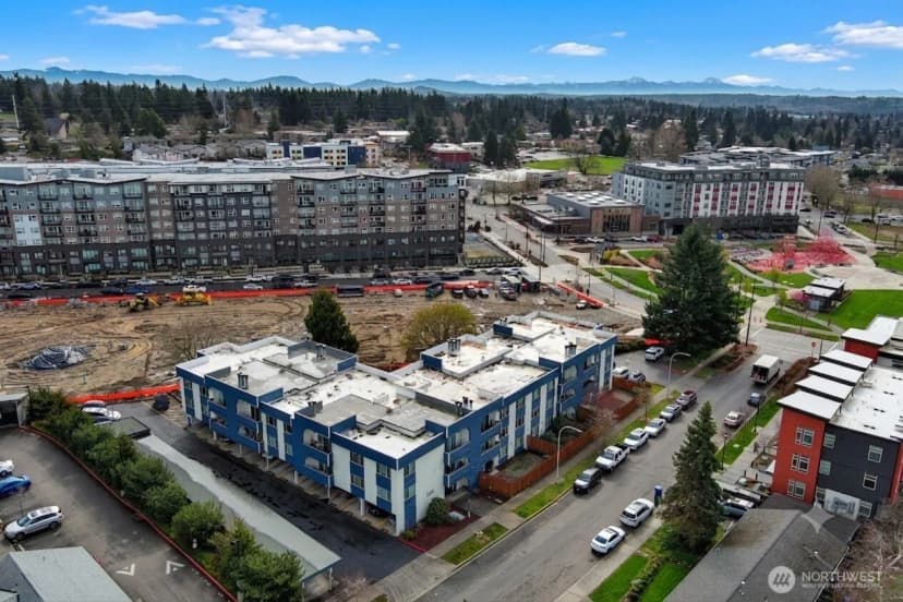 Property photo for 1100 Harrington Avenue Ne #205, Renton photo 27