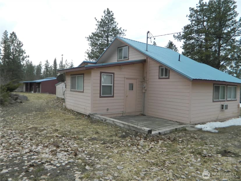 Property photo for 357 Swanson Mill Road, Tonasket photo 3