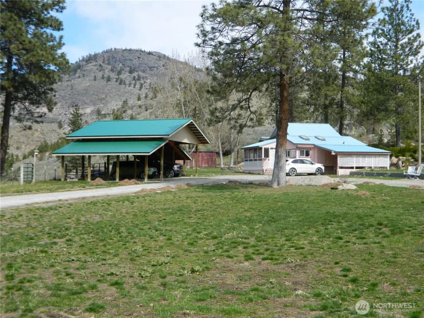 Property photo for 357 Swanson Mill Road, Tonasket photo 2