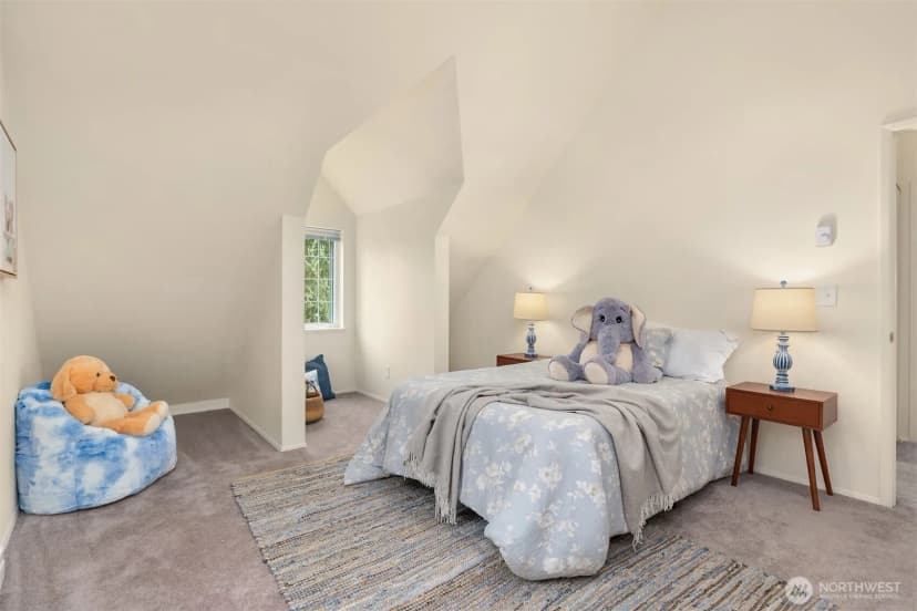 Property photo for 11312 Westwind Court Ne, Bainbridge Island photo 19