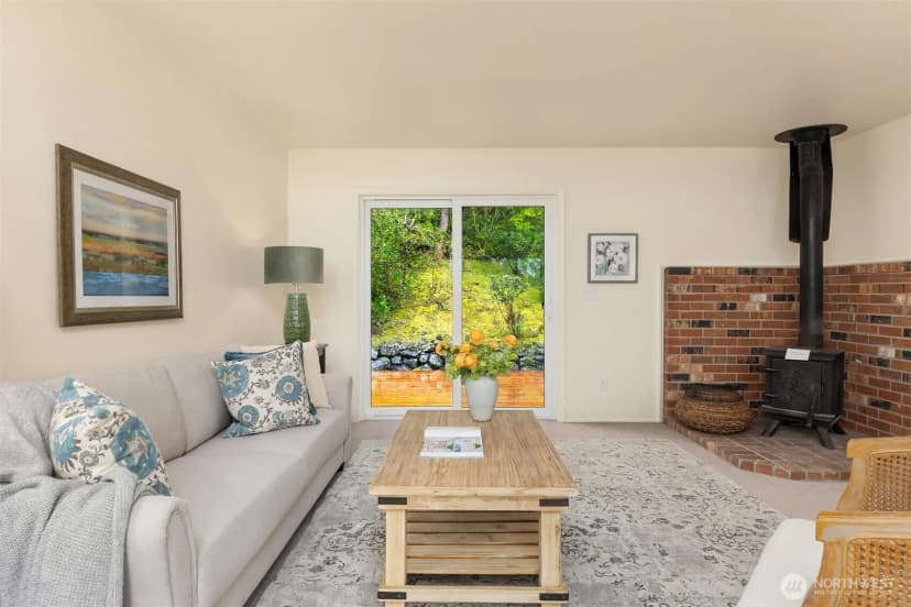 Property photo for 11312 Westwind Court Ne, Bainbridge Island photo 9