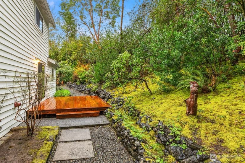 Property photo for 11312 Westwind Court Ne, Bainbridge Island photo 22