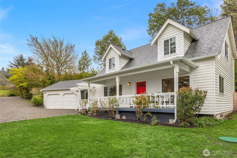 Property photo for 11312 Westwind Court Ne, Bainbridge Island photo 4