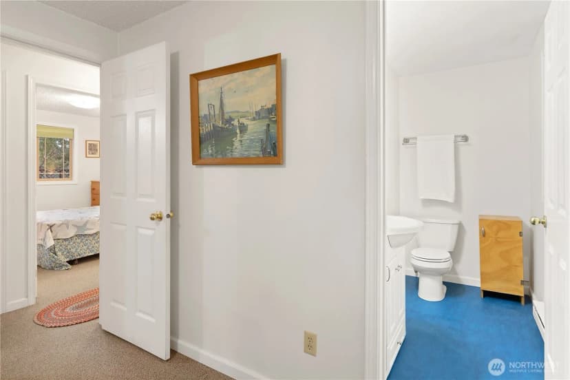 Property photo for 947 Logan Street, Port Townsend photo 16