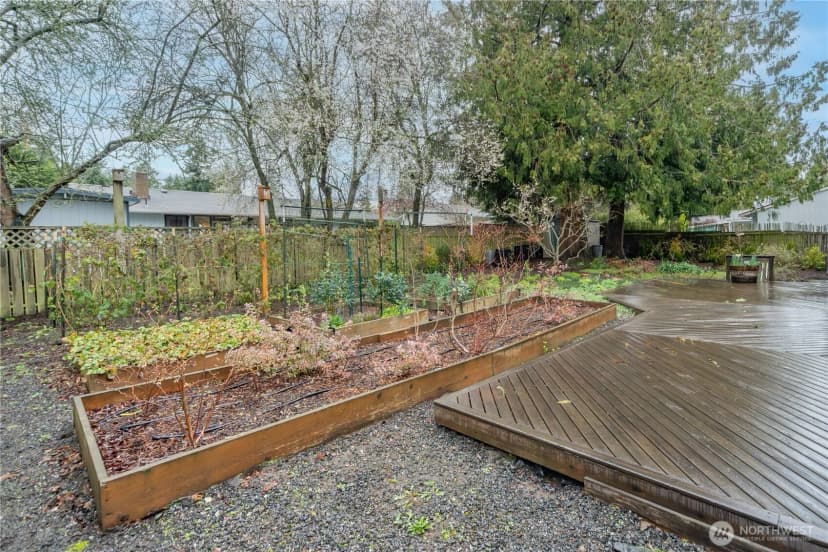 Property photo for 947 Logan Street, Port Townsend photo 30