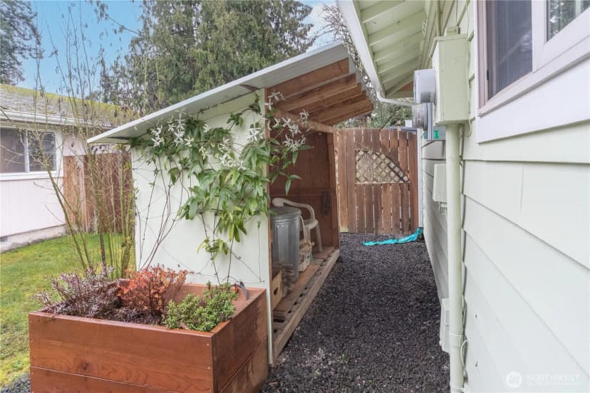 Property photo for 947 Logan Street, Port Townsend photo 26