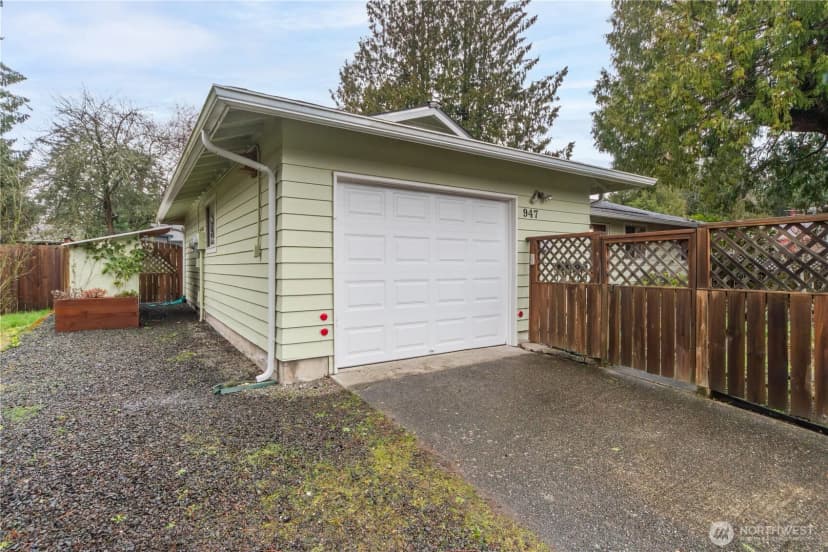 Property photo for 947 Logan Street, Port Townsend photo 25
