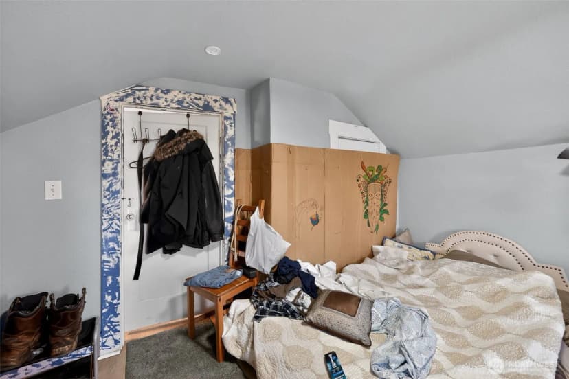 Property photo for 705 E Dearborn Avenue, Shelton photo 13