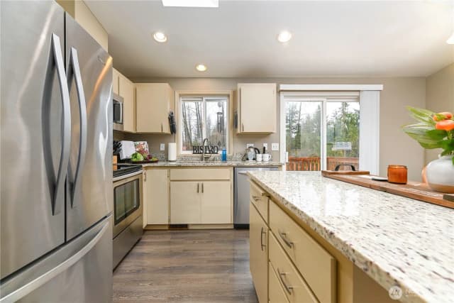 Property photo for 807 E Stanley Place, Granite Falls photo 5