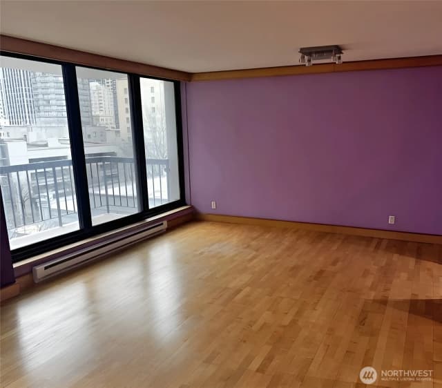 Property photo for 2100 3rd Avenue #505, Seattle photo 3