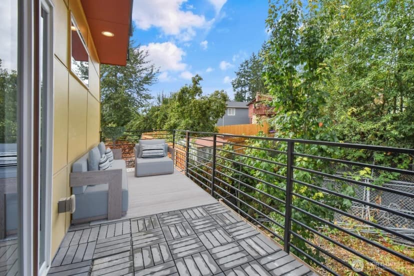 Property photo for 3117 Ne 133rd Street #d, Seattle photo 17