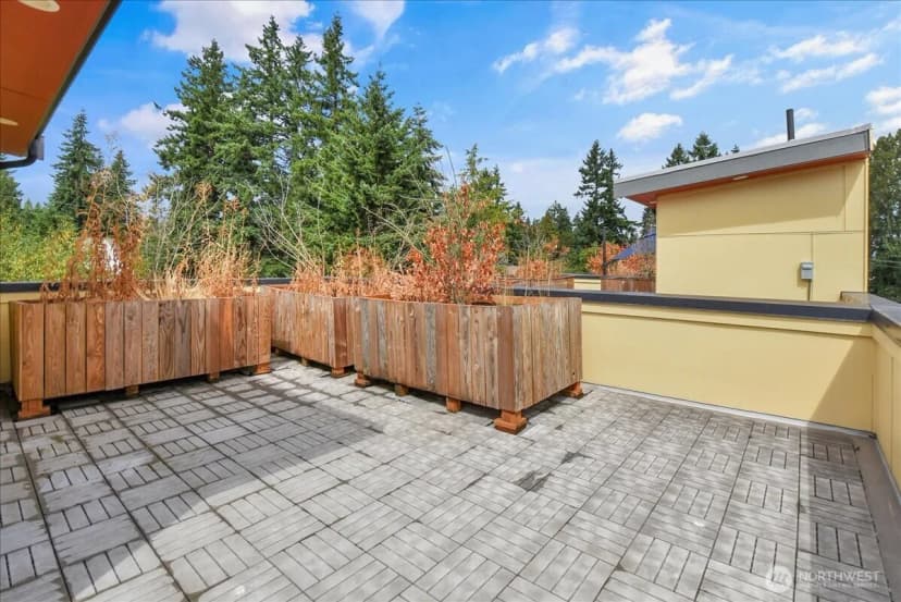 Property photo for 3117 Ne 133rd Street #d, Seattle photo 18