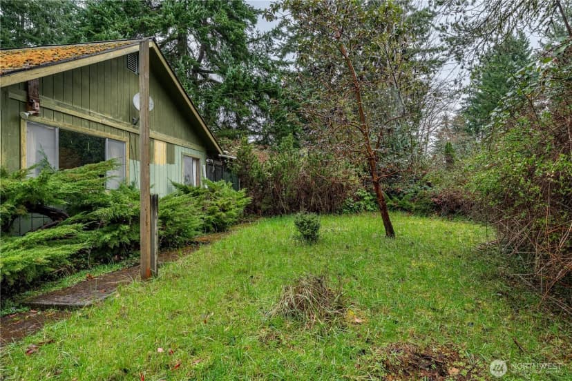 Property photo for 402 E Madrona Boulevard Nw, Lakebay photo 28