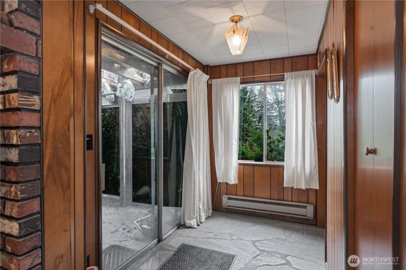 Property photo for 402 E Madrona Boulevard Nw, Lakebay photo 10