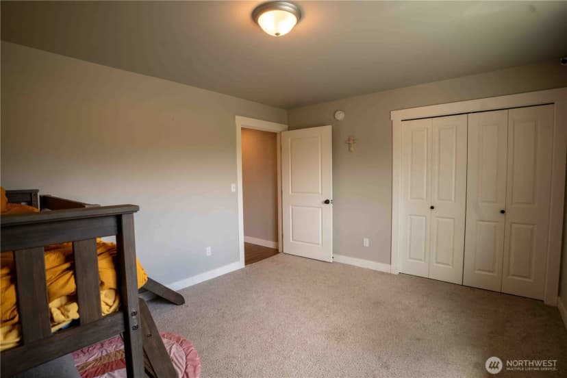 Property photo for 413 Cornerstone Drive, Sumas photo 29