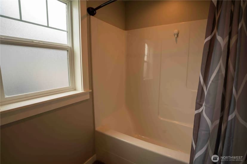 Property photo for 413 Cornerstone Drive, Sumas photo 27