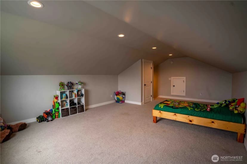 Property photo for 413 Cornerstone Drive, Sumas photo 32