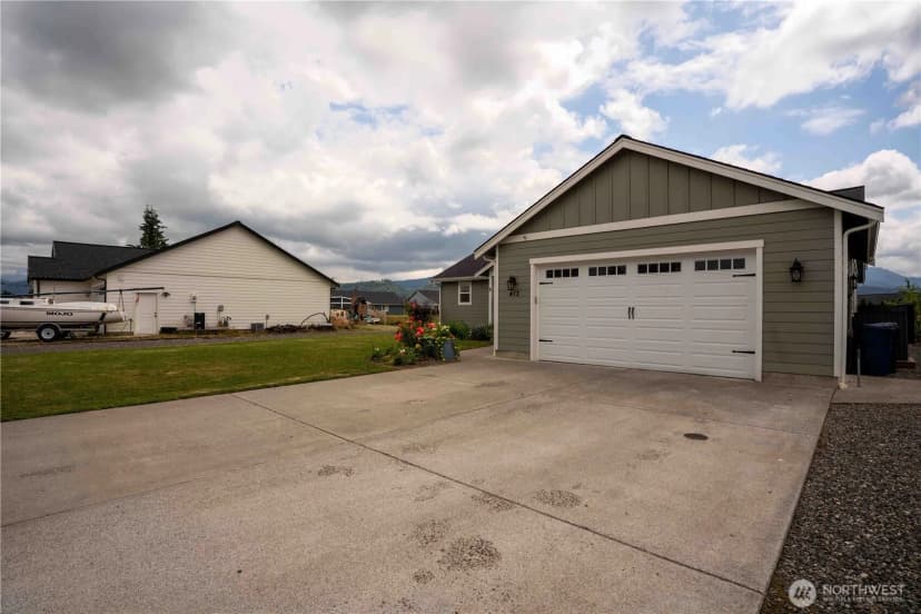 Property photo for 413 Cornerstone Drive, Sumas photo 9