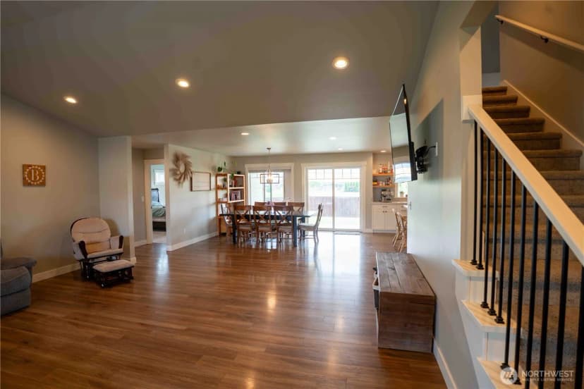 Property photo for 413 Cornerstone Drive, Sumas photo 10