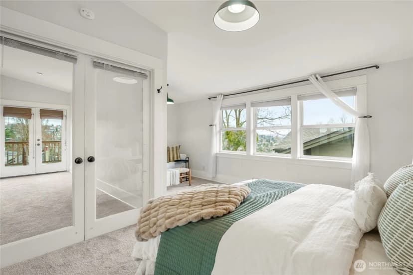 Property photo for 1617 33rd Avenue, Seattle photo 15