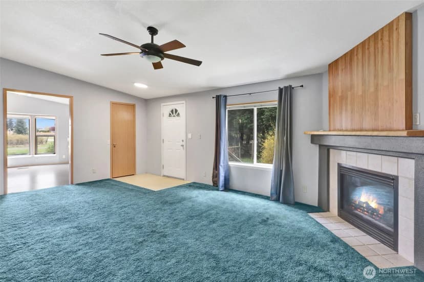 Property photo for 220 Russet Avenue, Lynden photo 32