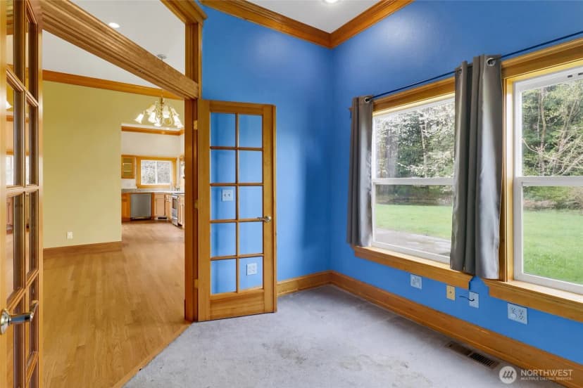 Property photo for 220 Russet Avenue, Lynden photo 16